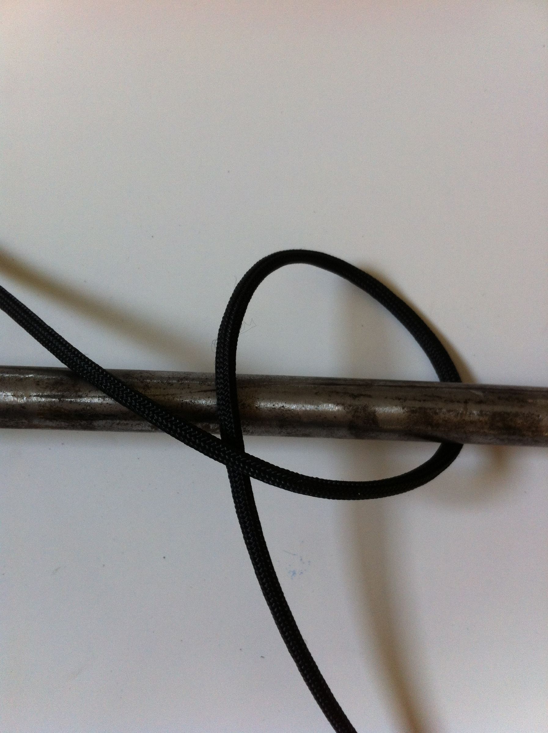 How to Tie a Clove Hitch 7 Steps Instructables