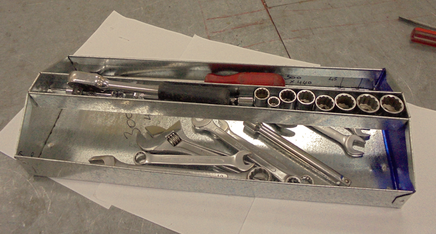 Sheet Metal Tool Box : 6 Steps (with Pictures) - Instructables