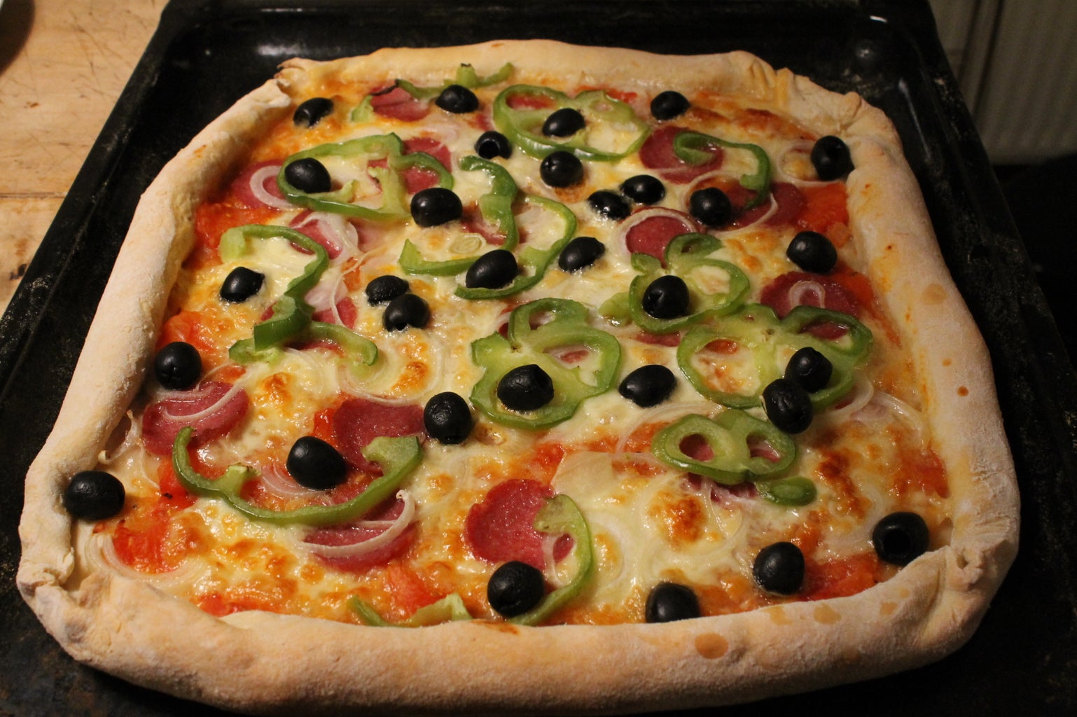 Making a Homemade Pizza : 6 Steps - Instructables