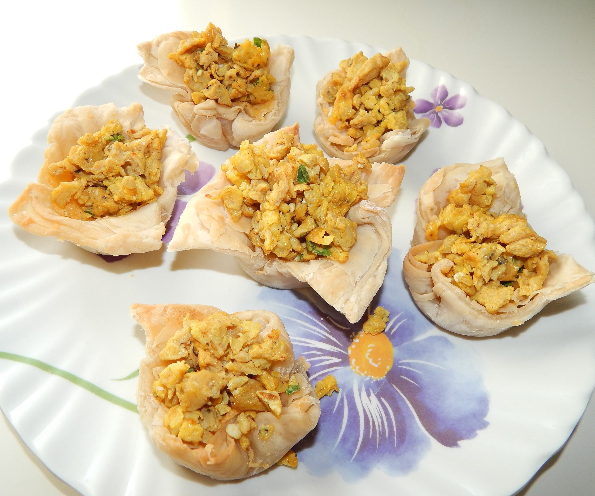 Scrambled Egg Phyllo Baskets