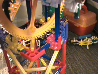 Connecting the Center Axle