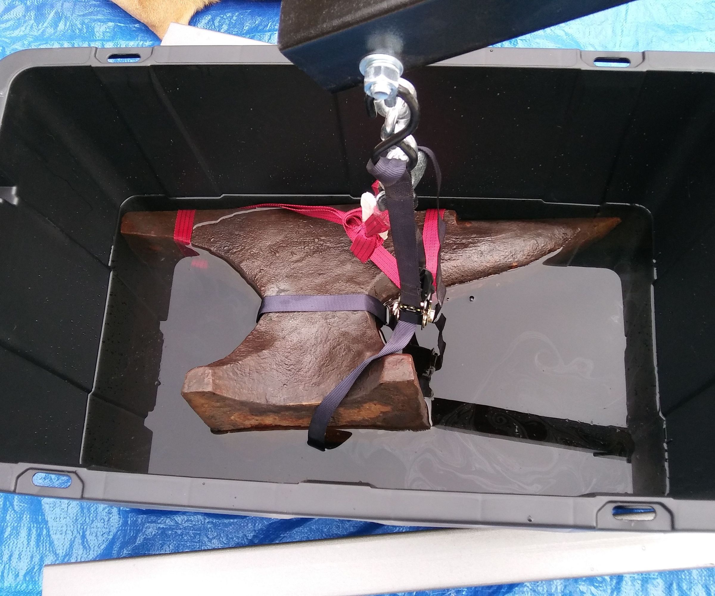 How to Clean (Pickle?) an Anvil Using a Vinegar Bath