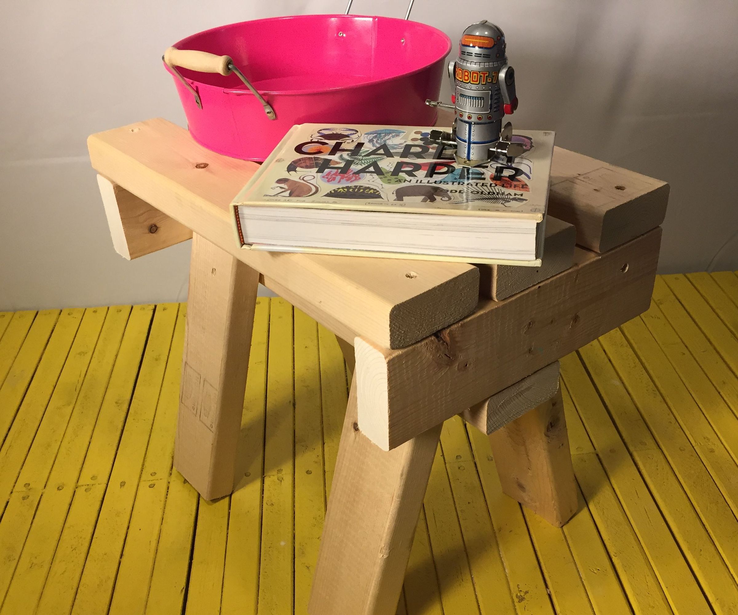 2X4 Sawhorse Furniture (Stool / Side Table W18"xD12"xH16")