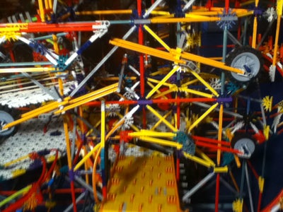 Elevation Knex Ball Machine