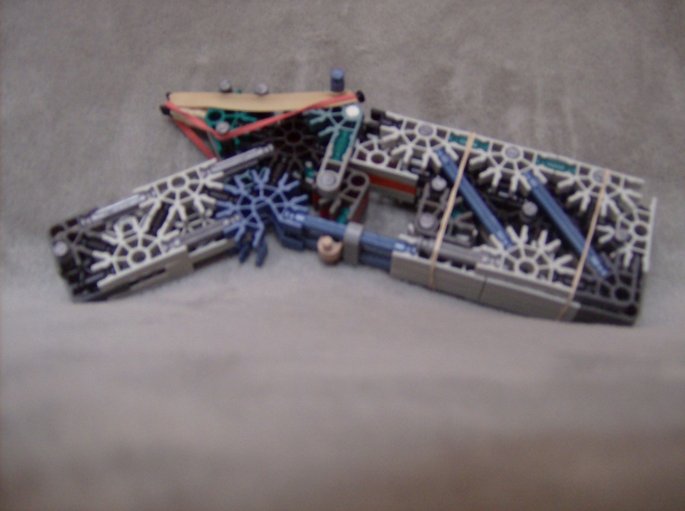 Knex Heavy Assault Pistol: the Pounder