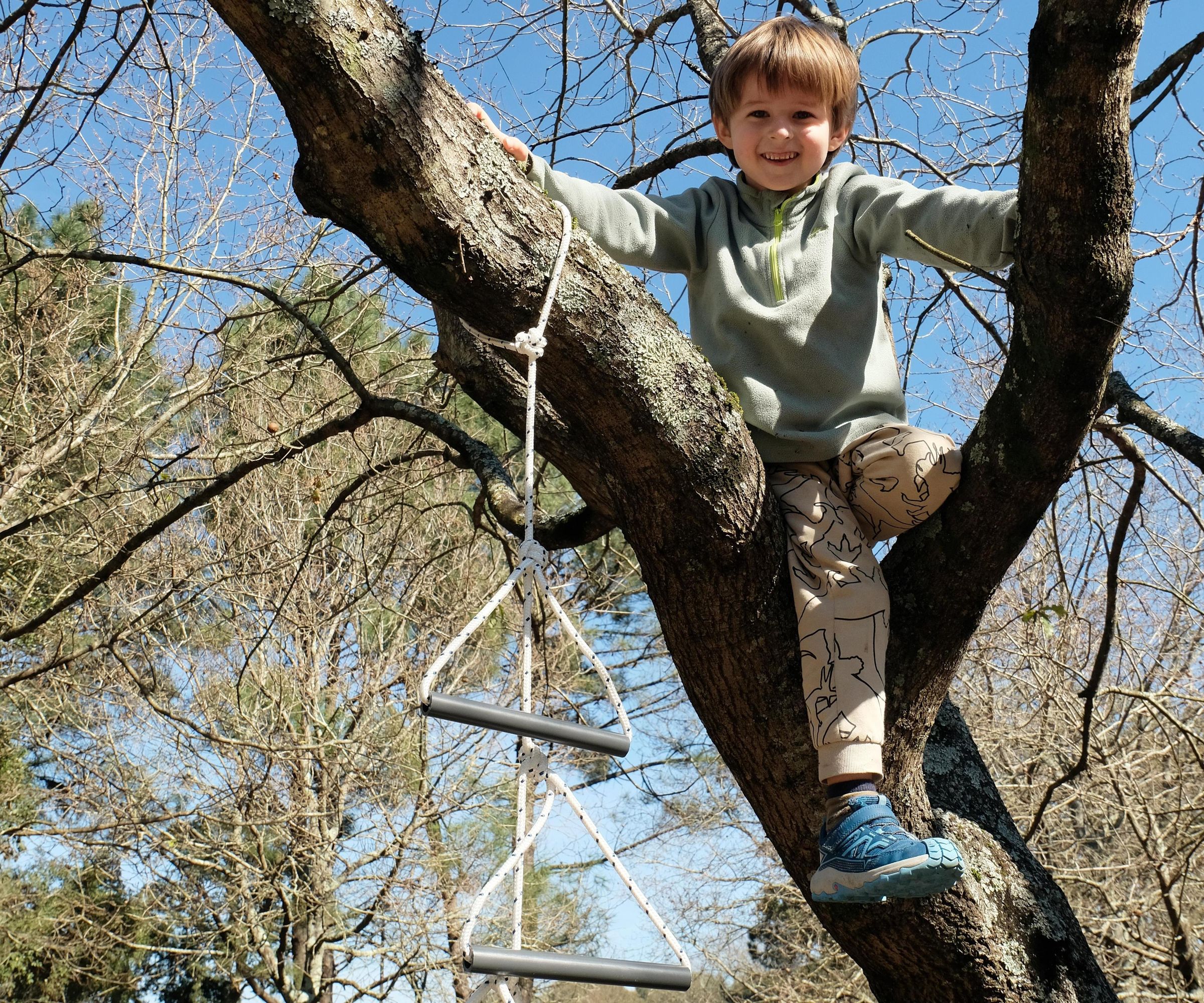 The Ladder of Courage: a DIY Rope Ladder to Help Overcome Fear of Heights