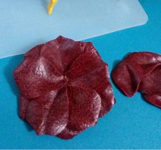 Flower Construction