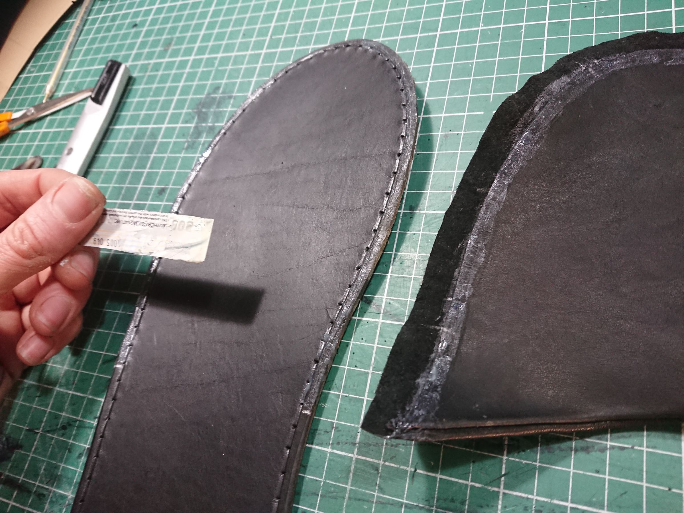 Making Leather Slippers 9 Steps (with Pictures) Instructables