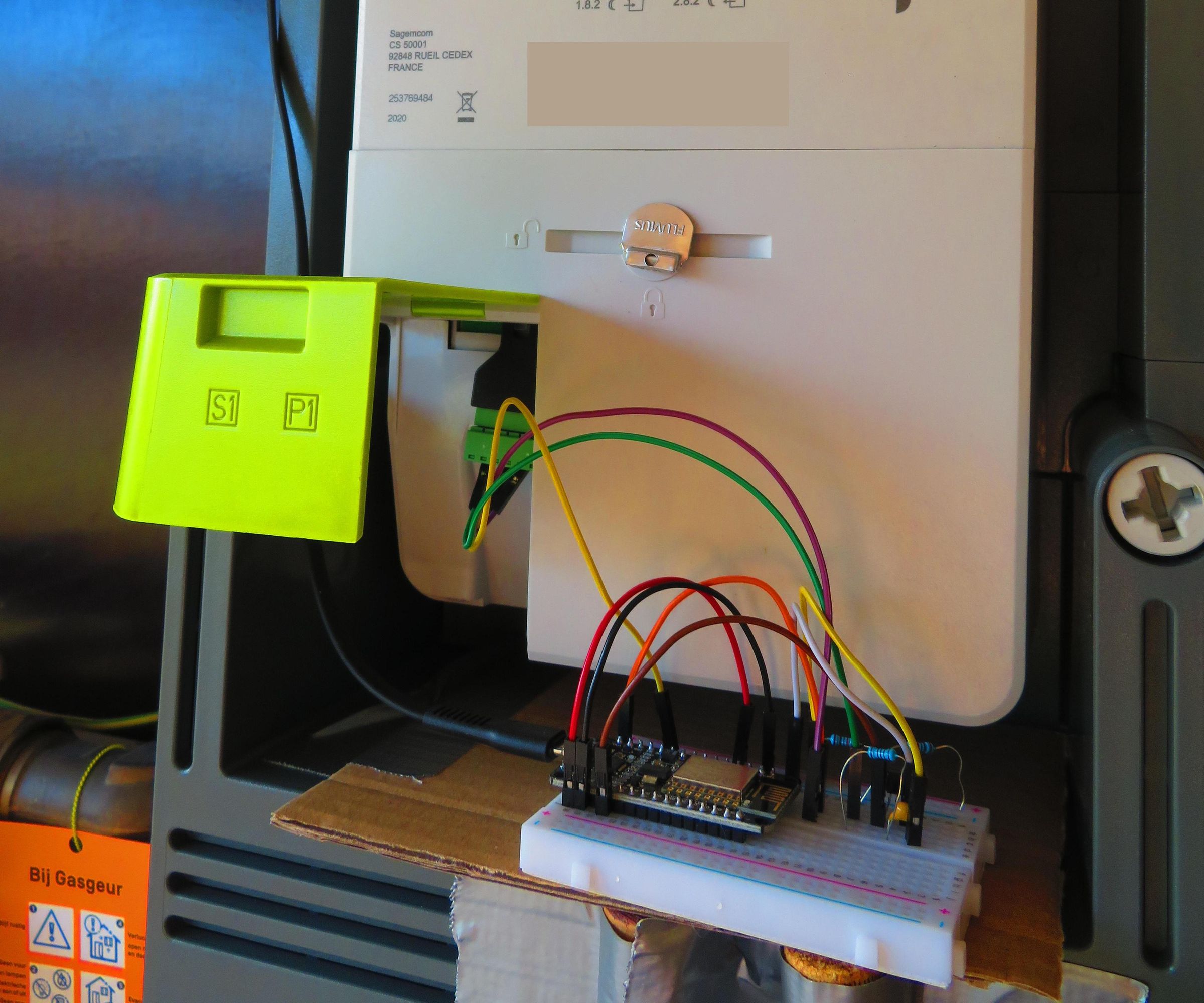 Read Electricity and Gas Meter (Belgian/Dutch) and Upload to Thingspeak