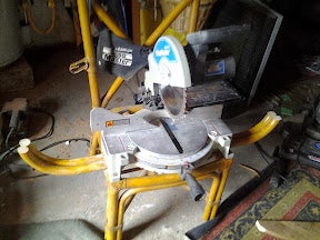 Cut Out-rollers Level