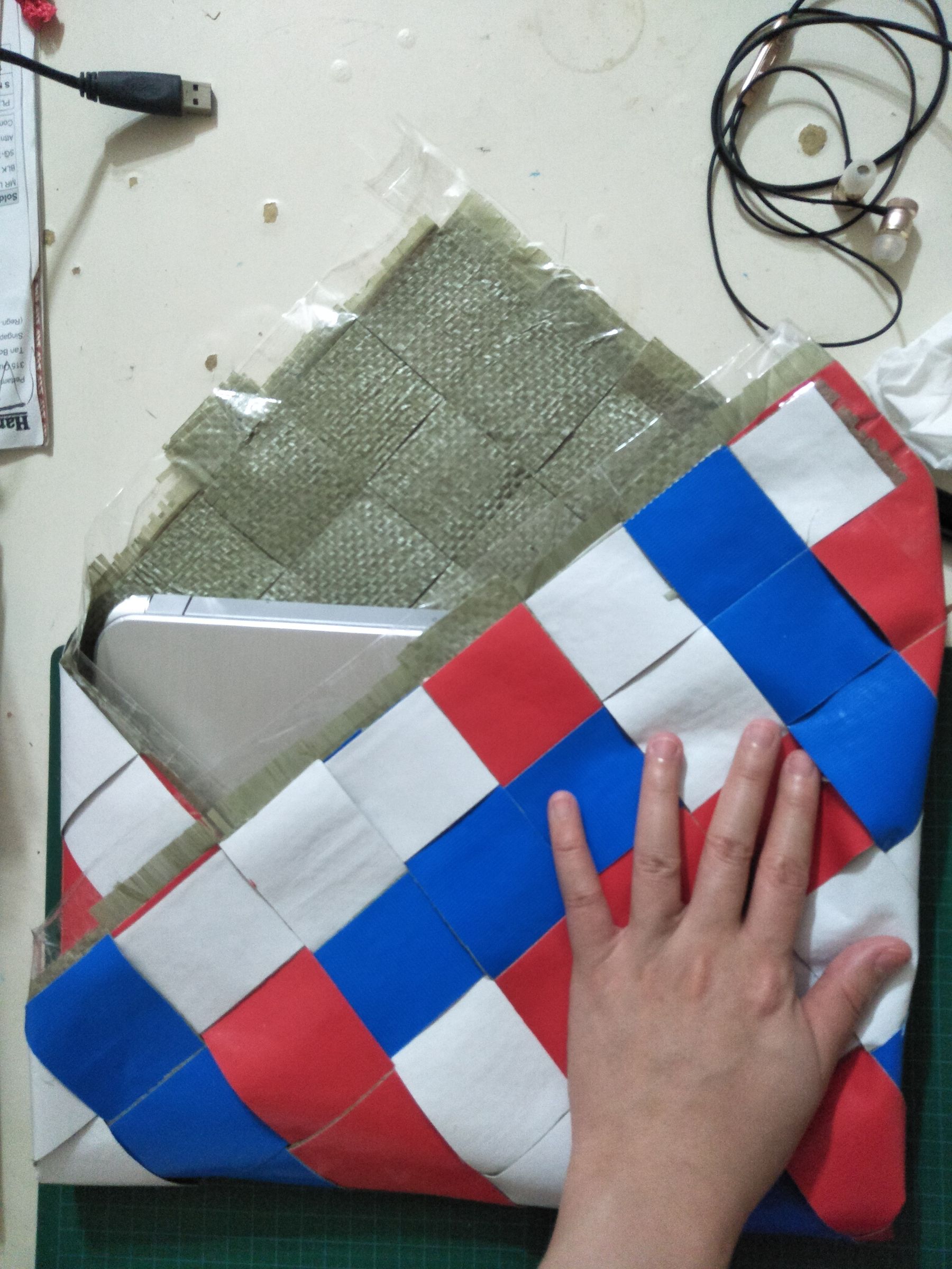 Woven Duct Tape Laptop Sleeve 12 Steps Instructables