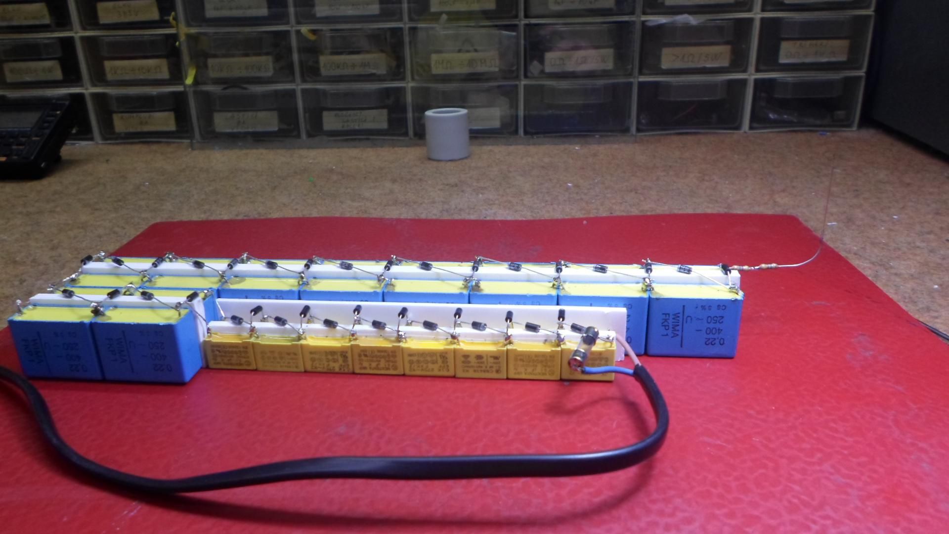 DIY AIR IONIZER With a Simple Voltage Muiltiplier (220V INPUT 7800V