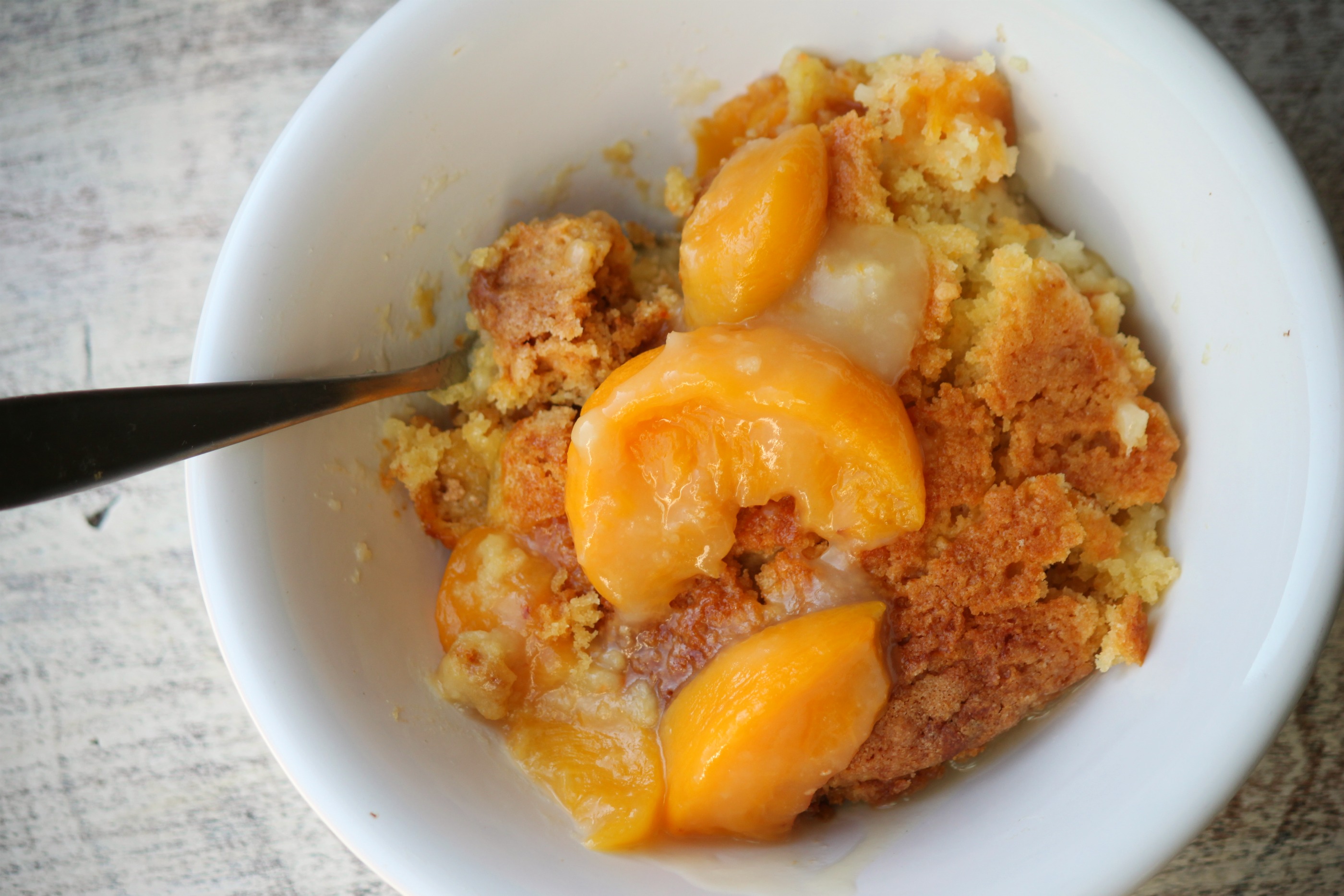 3 Ingredient Peach Cobbler