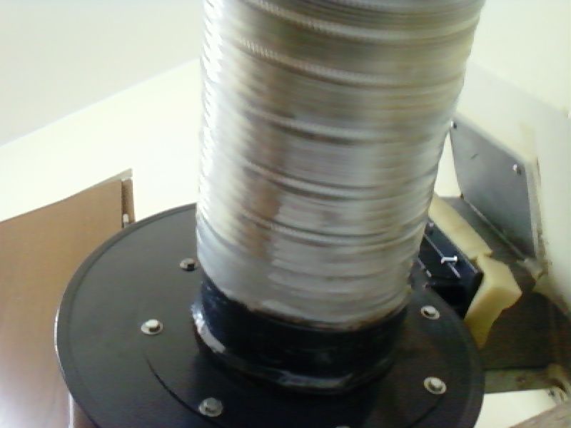 PET bottle as a heat-shrinkable sleeve for free