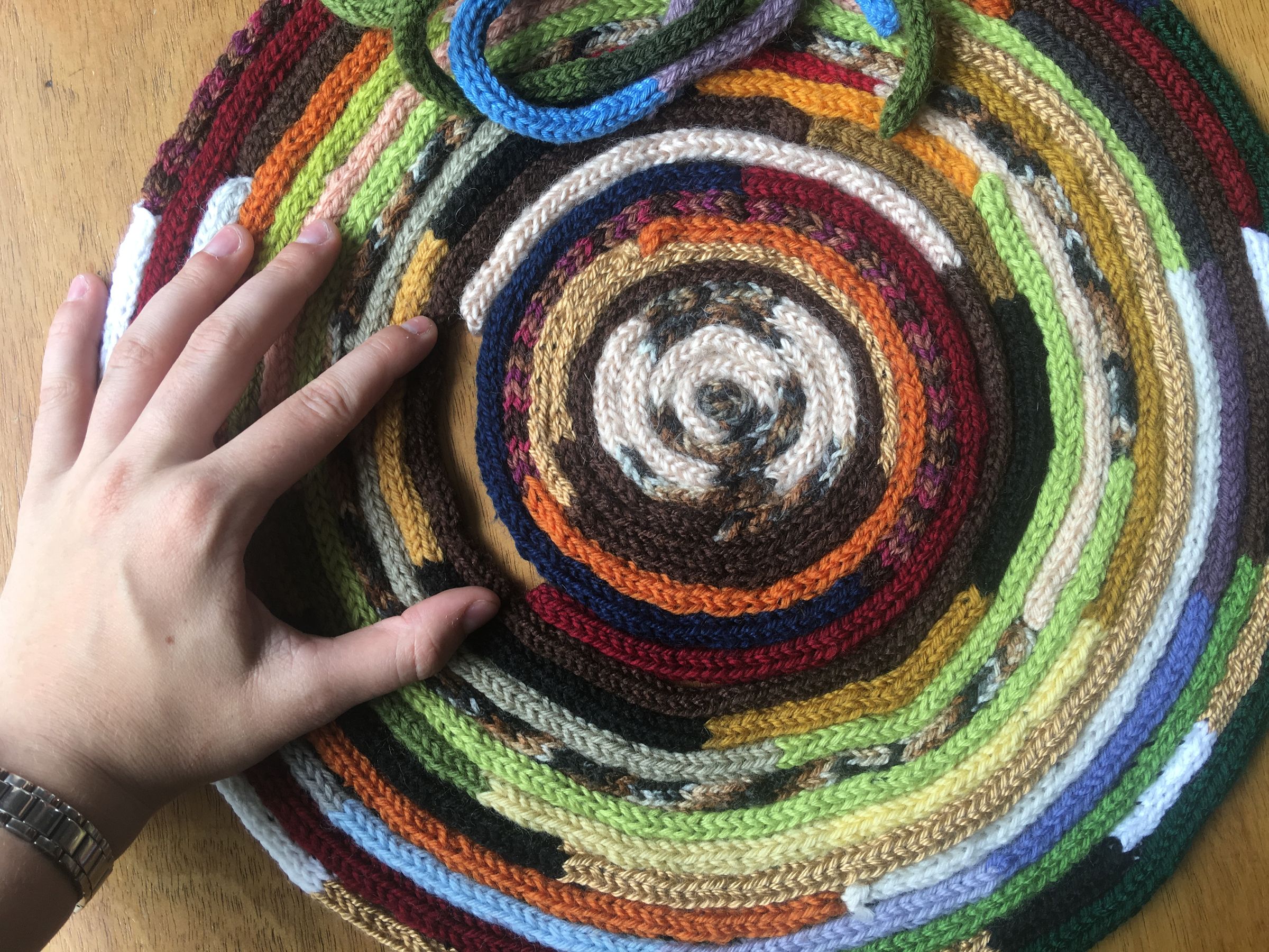 How to French Knit a Rug 11 Steps (with Pictures) Instructables