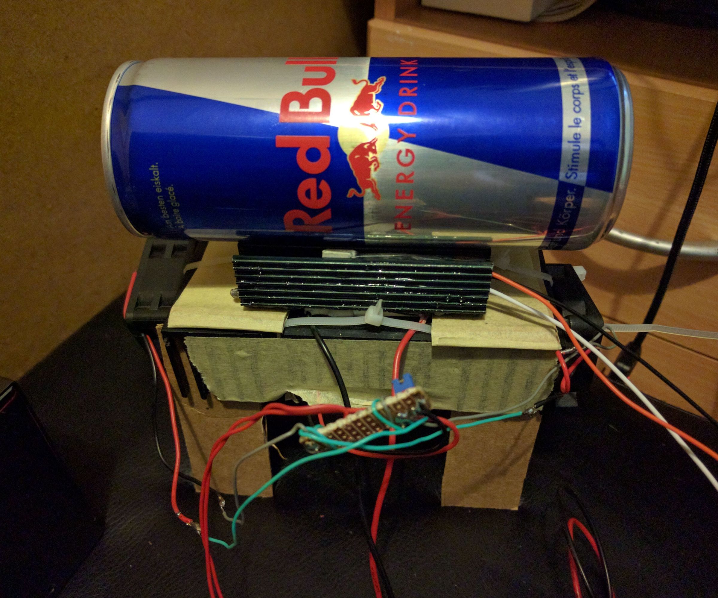 Peltier Aluminum Can Fridge