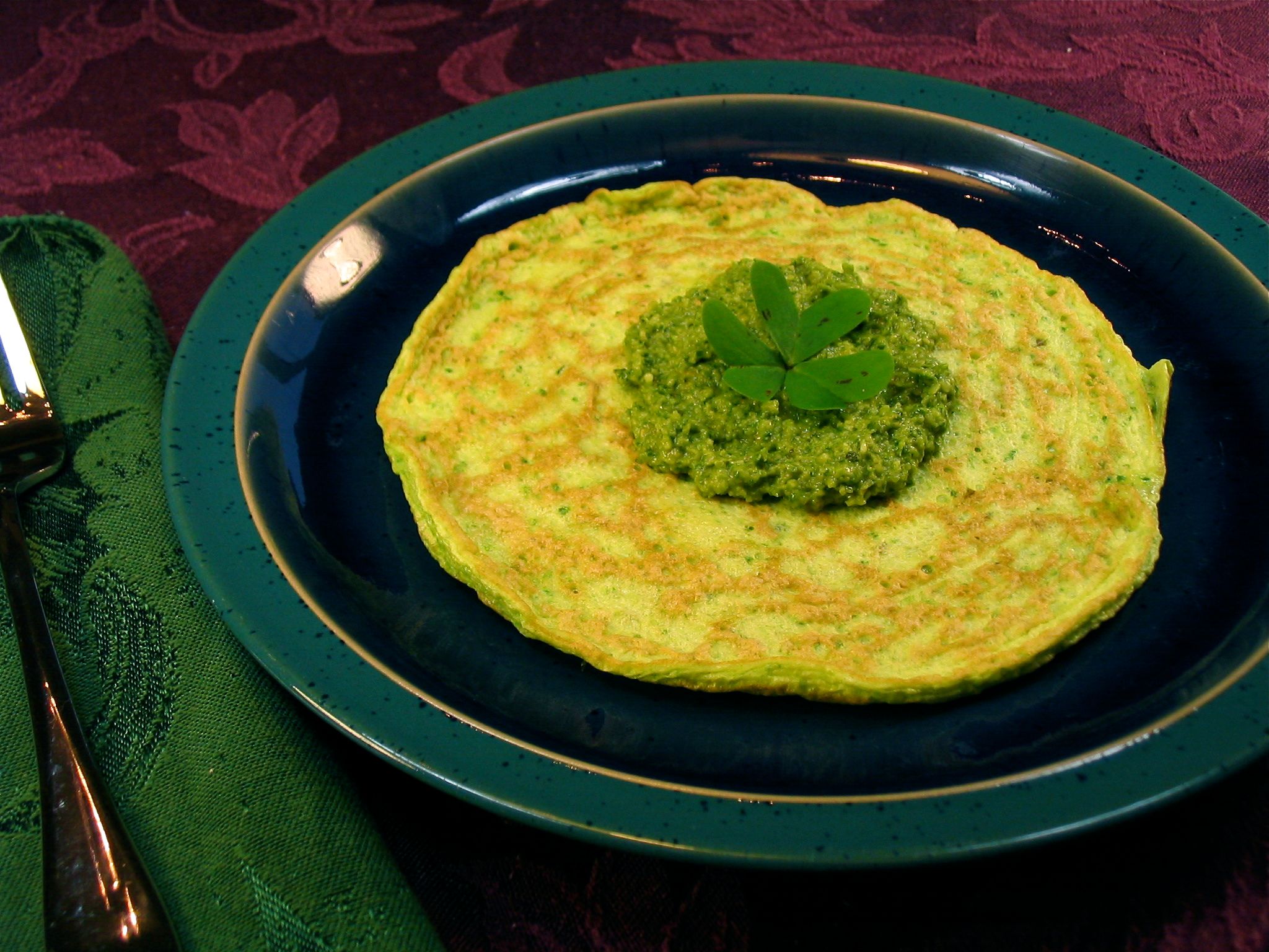 Garlic Spinach Green Egg Crepes With Pesto Real Green Eggs! (with
