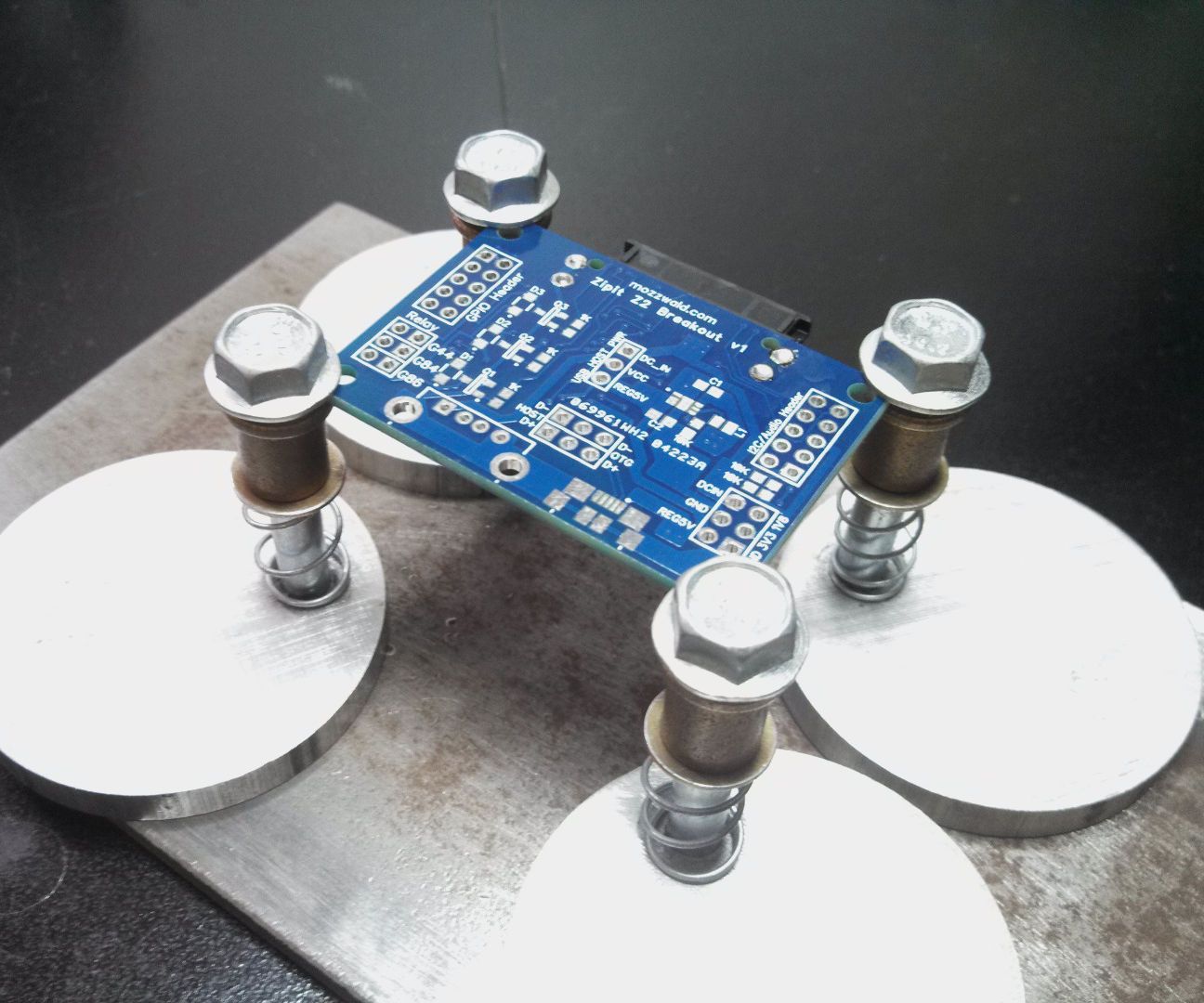 Magnetic Base Circuit Board Holders