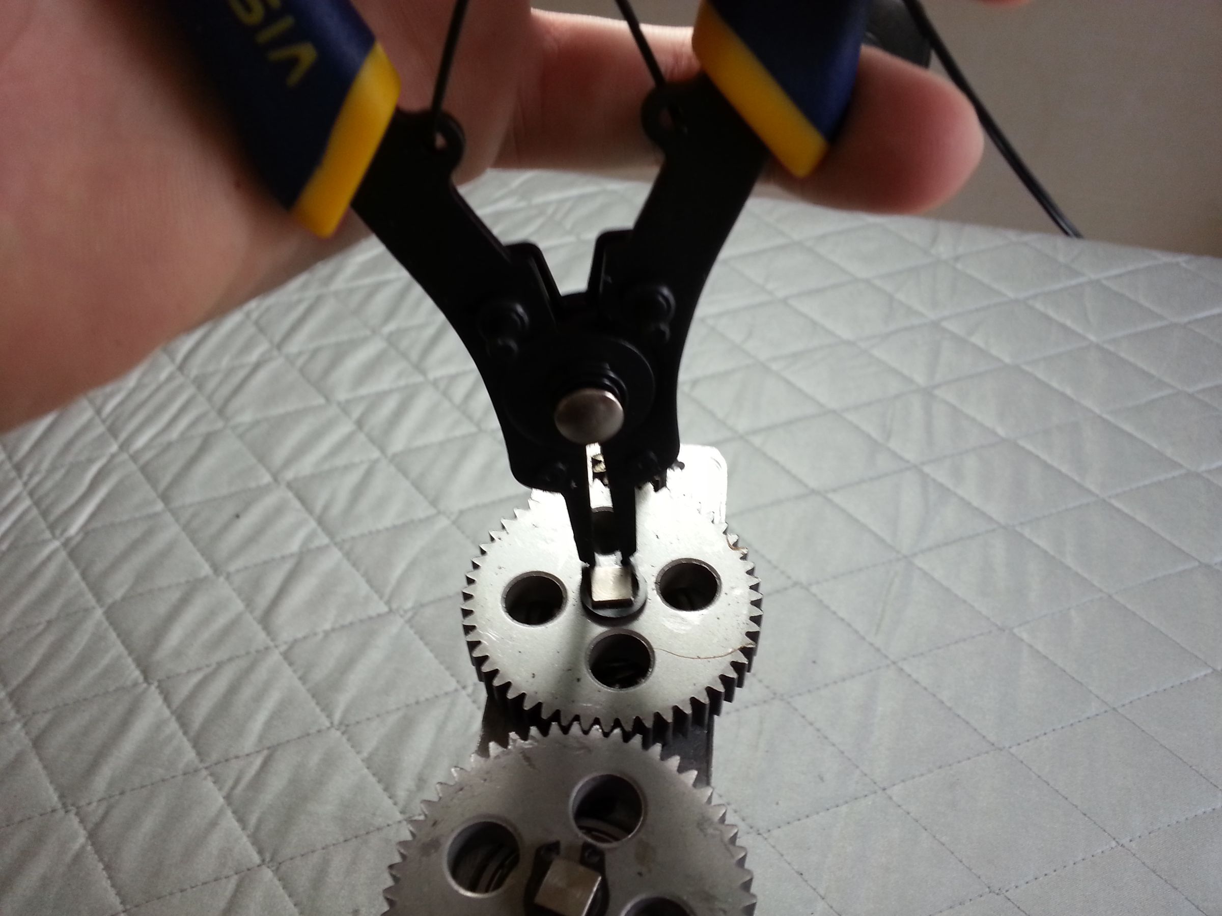 Sizzix Big Shot Bearing Replacement 7 Steps Instructables