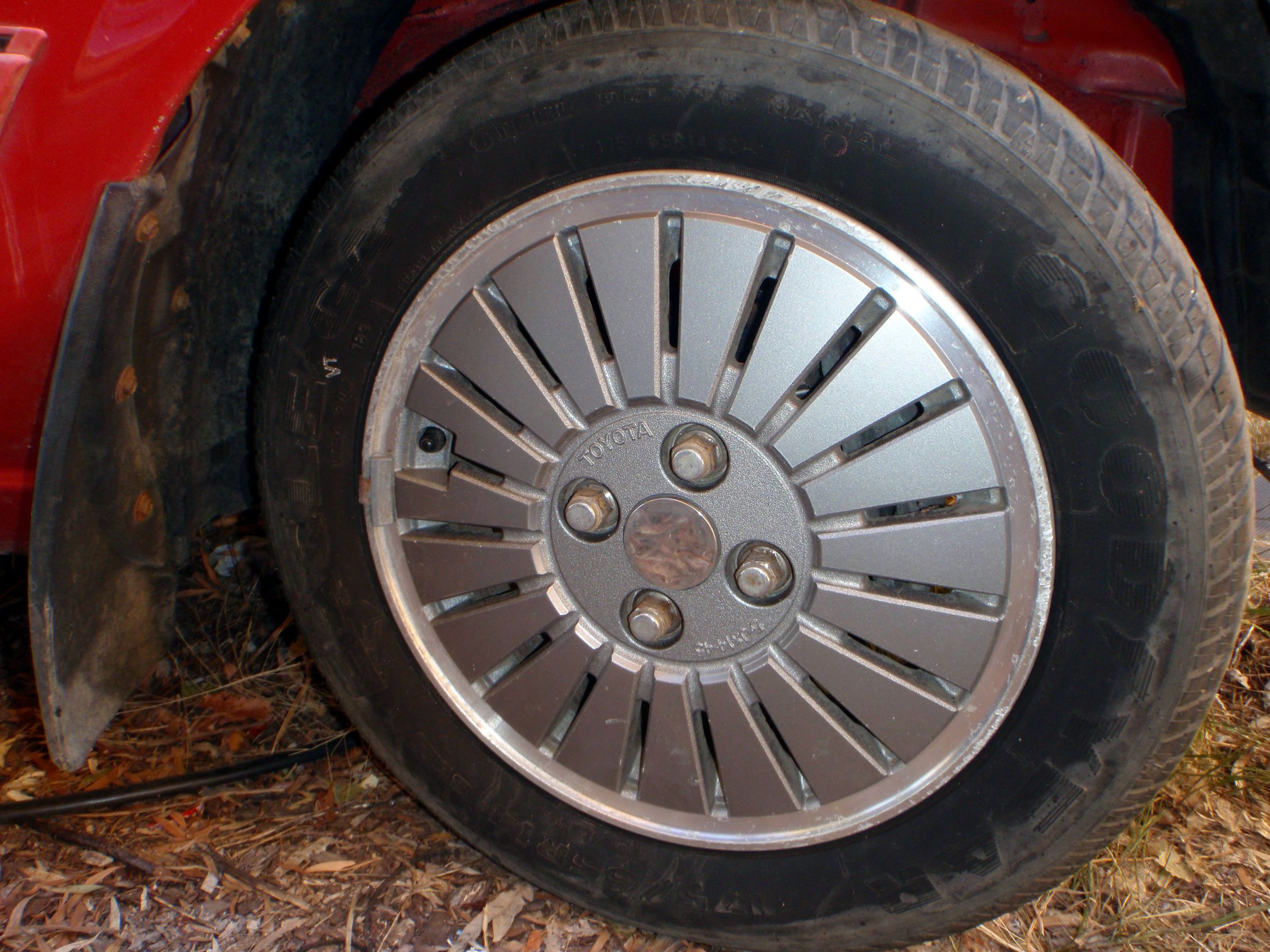 Cleaning Alloy Wheels With Oven Cleaner Instructables