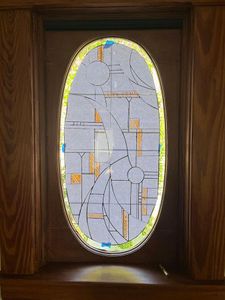 Tape Design to Window, Apply Leading