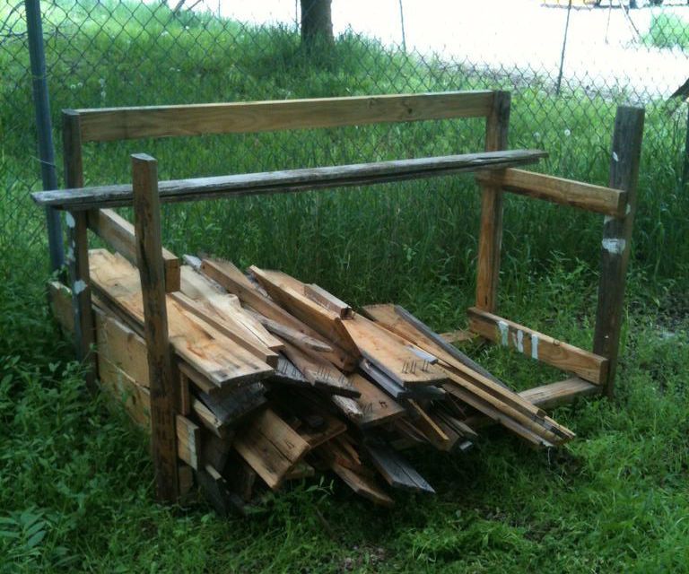 Wood Storage Shelves via Recyclable Pallet 