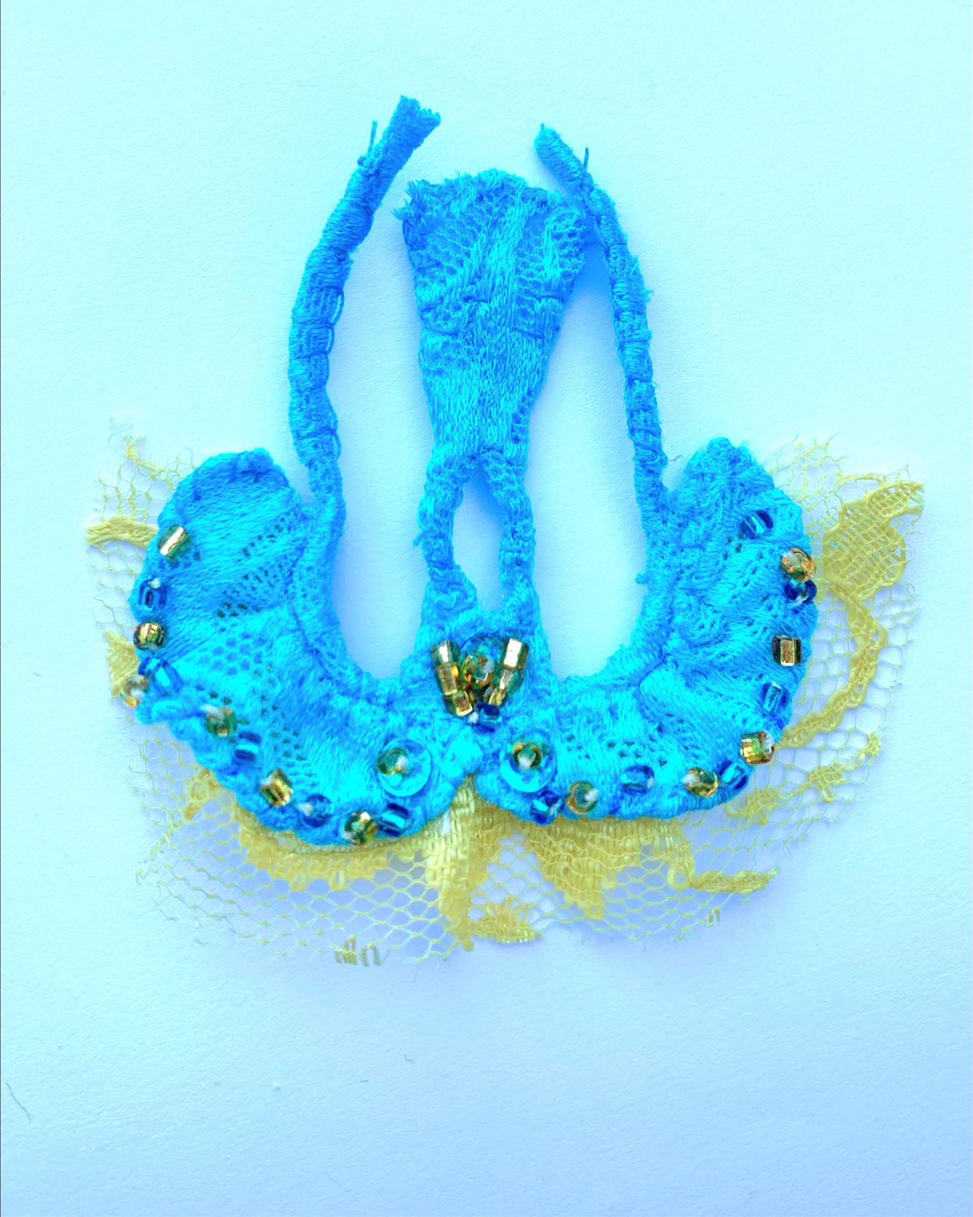 LEGO Minifigure Fabric Gown 18 Steps (with Pictures) Instructables