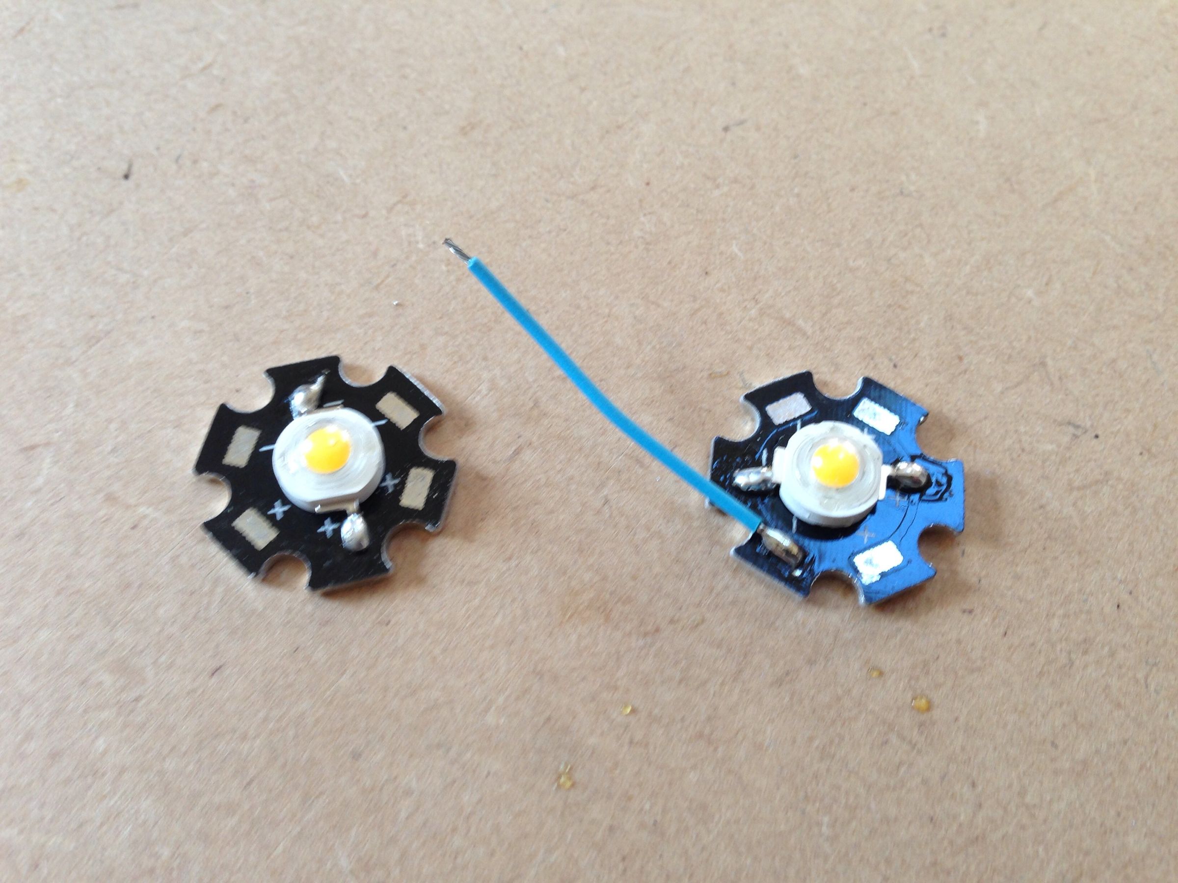 The Cheapest and Easiest Way to Upgrade Turn Signal Lamps of Vespa