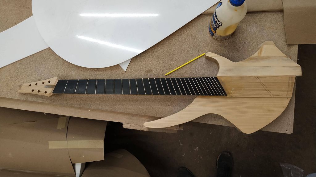 Multiscale Hollowbody Recycled Wood Guitar With Composite Fretboard 9