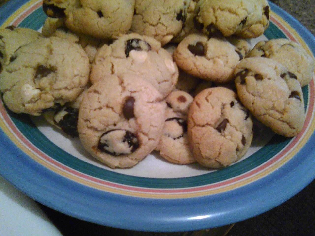 Chocolate Cherry Chunk Cookies