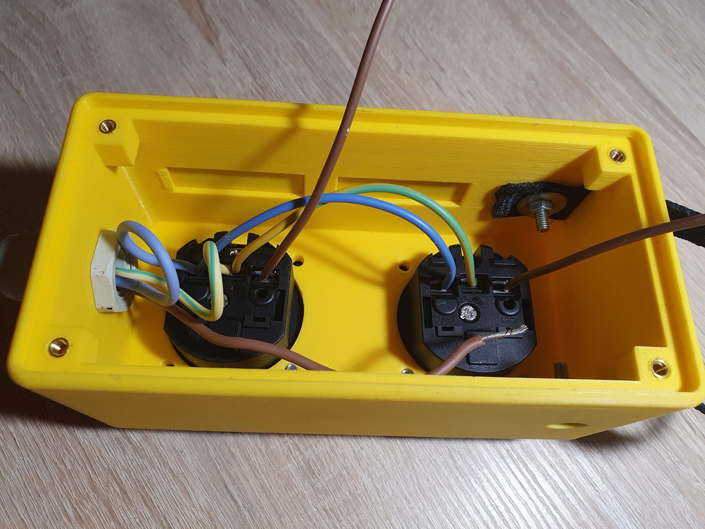 Automated Vacuum Switch 6 Steps Instructables