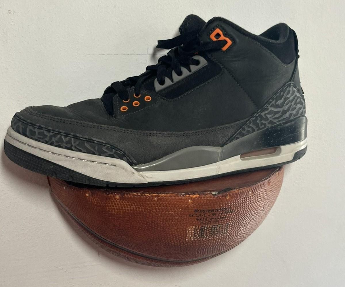 Easy Basketball Shelves