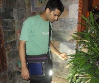  SOLAR BAG WITH TORCH AND MULTI PORT CHARGER