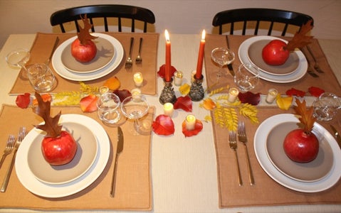 Setting Your Thanksgiving Table