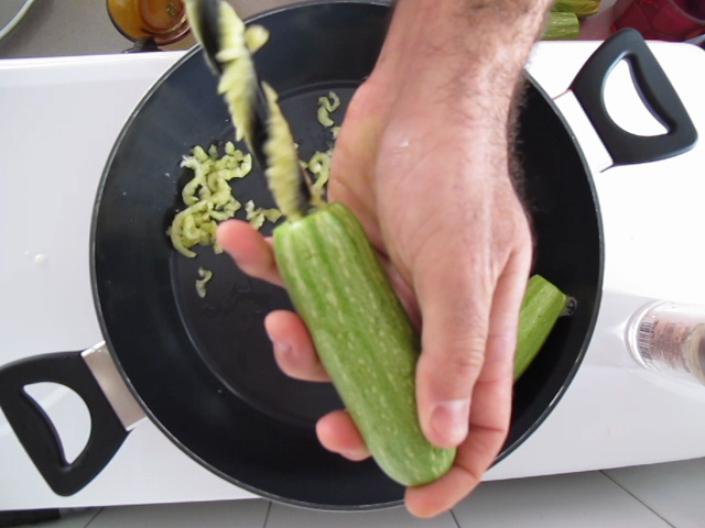 Cooking With Power Tools: Stuffed Zucchinnis