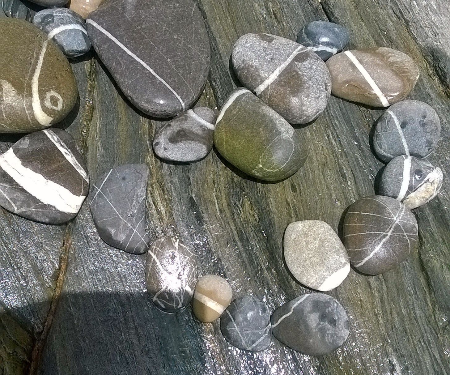 Drawing With Stones - Instructables