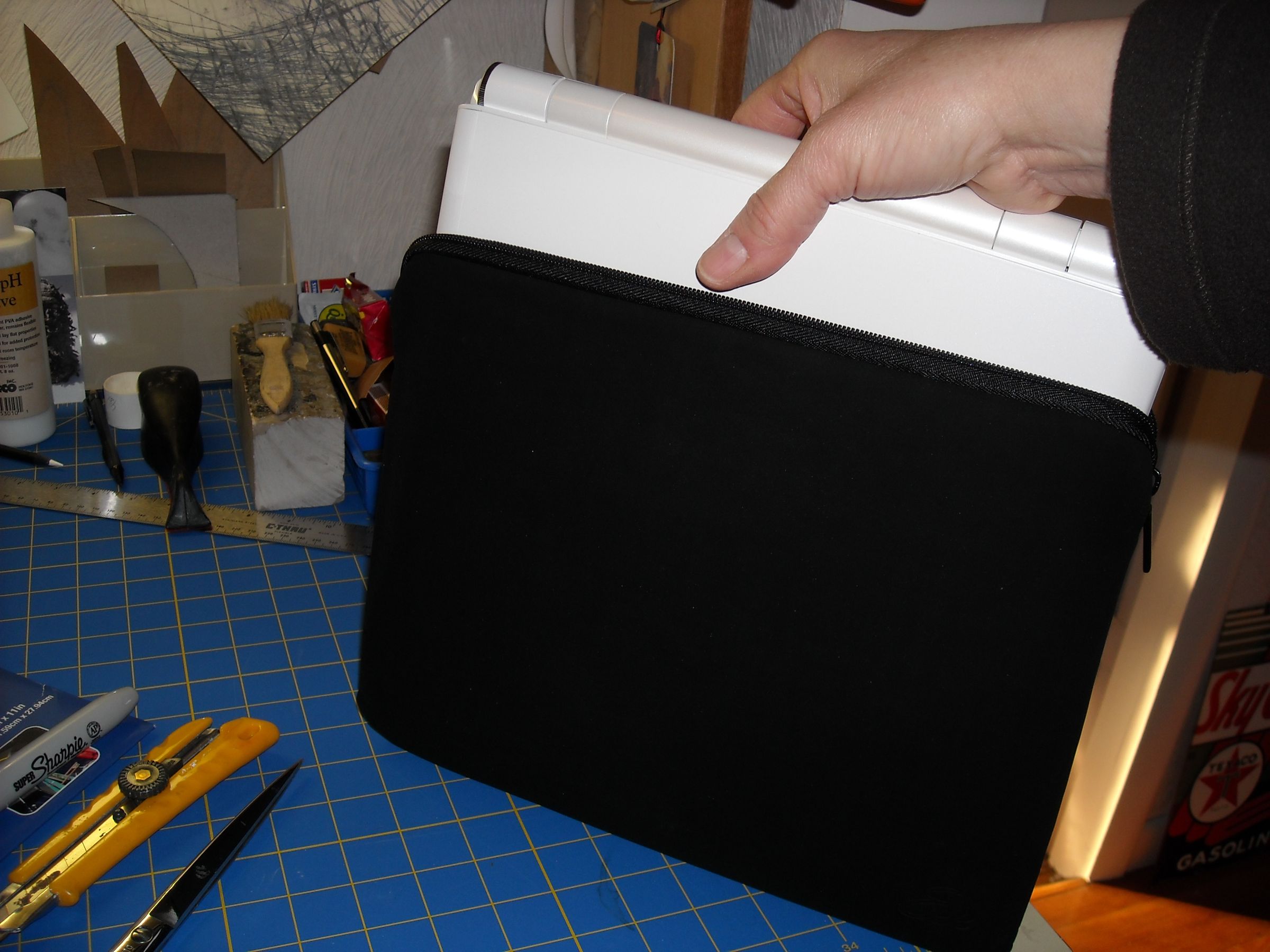 Cushioned Duct Tape Laptop Sleeve 8 Steps (with Pictures) Instructables
