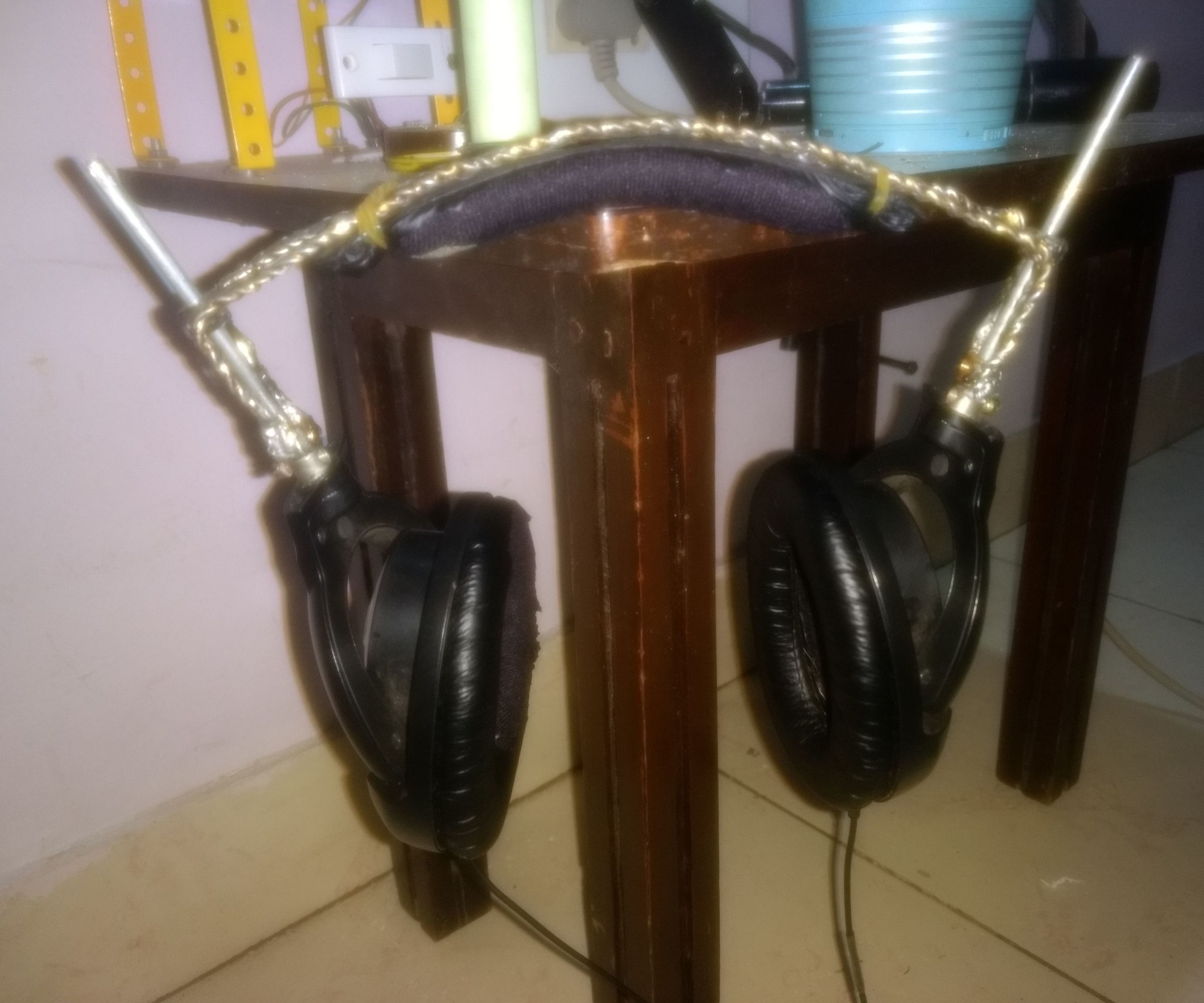 Rebuilding Broken Headphones (Metal)