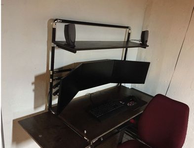 Lean Pipe Computer Desks : 3 Steps (with Pictures) - Instructables