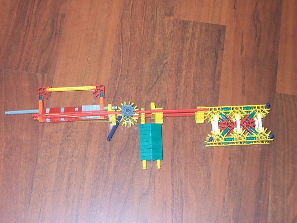 Famas Clarion Kne'x Gun