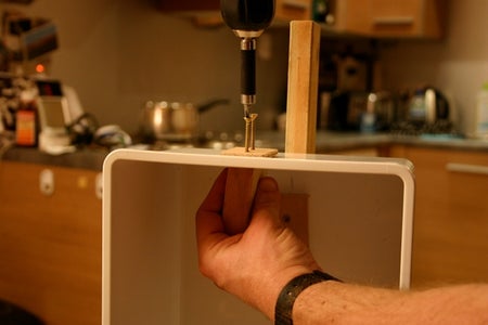 Mounting the Lamp