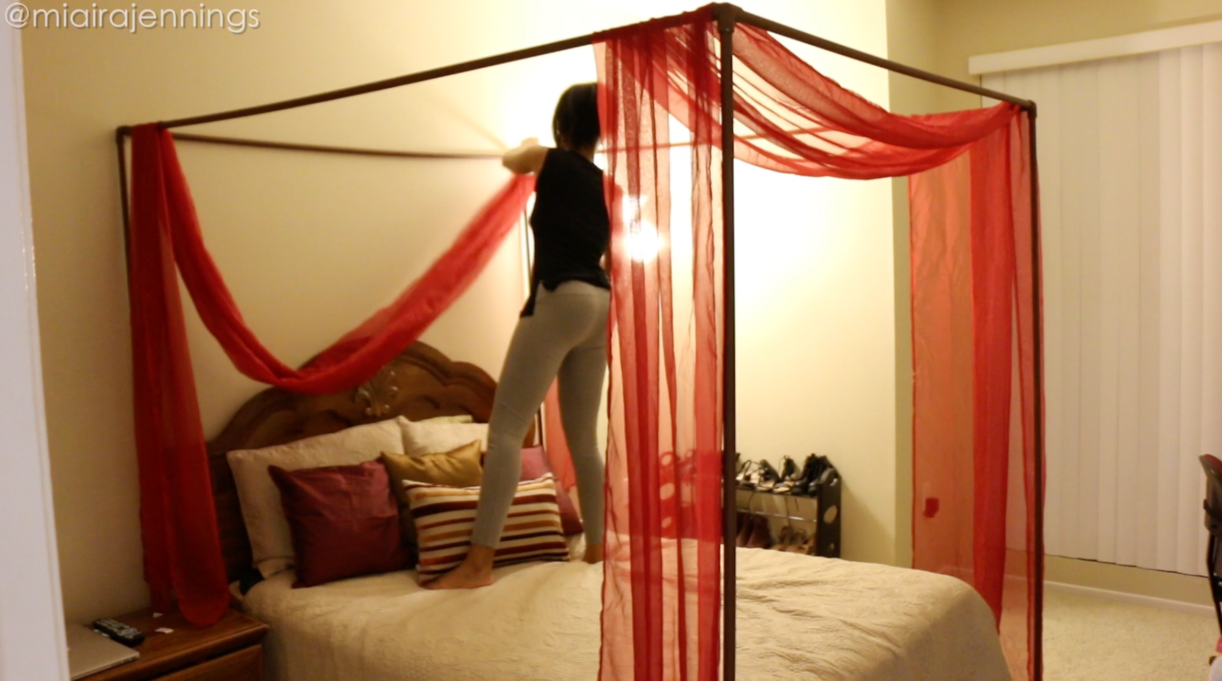 DIY PVC Pipe Bed Canopy : 7 Steps (with Pictures) - Instructables