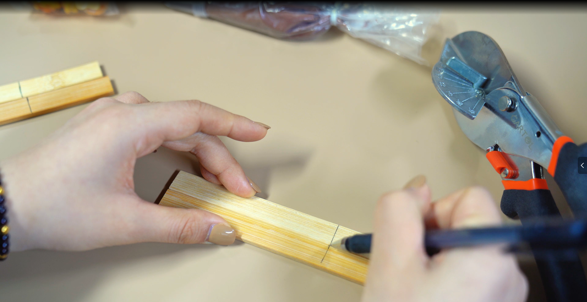 Measure and Mark