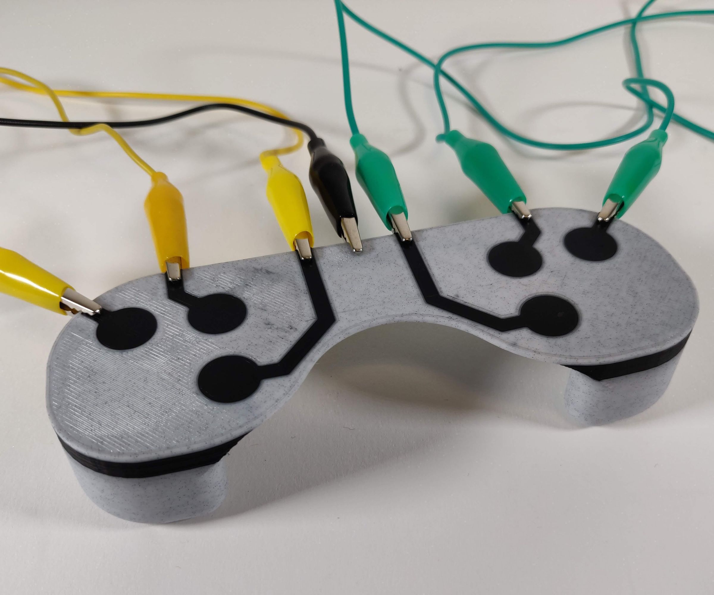 3D Printing a Multi-Material Conductive Touch-Sensitive 3D