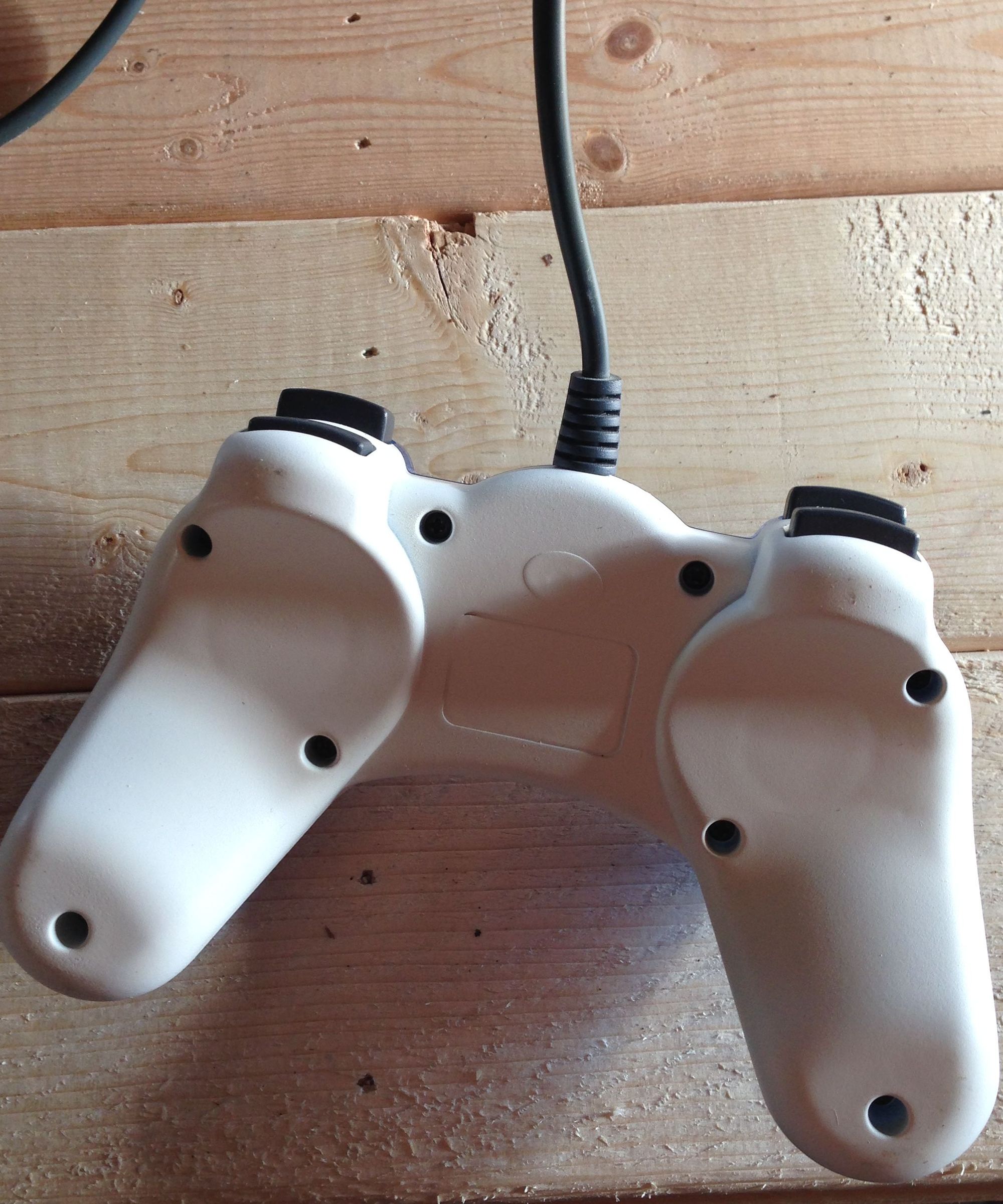 Repaint a PS2 Controller
