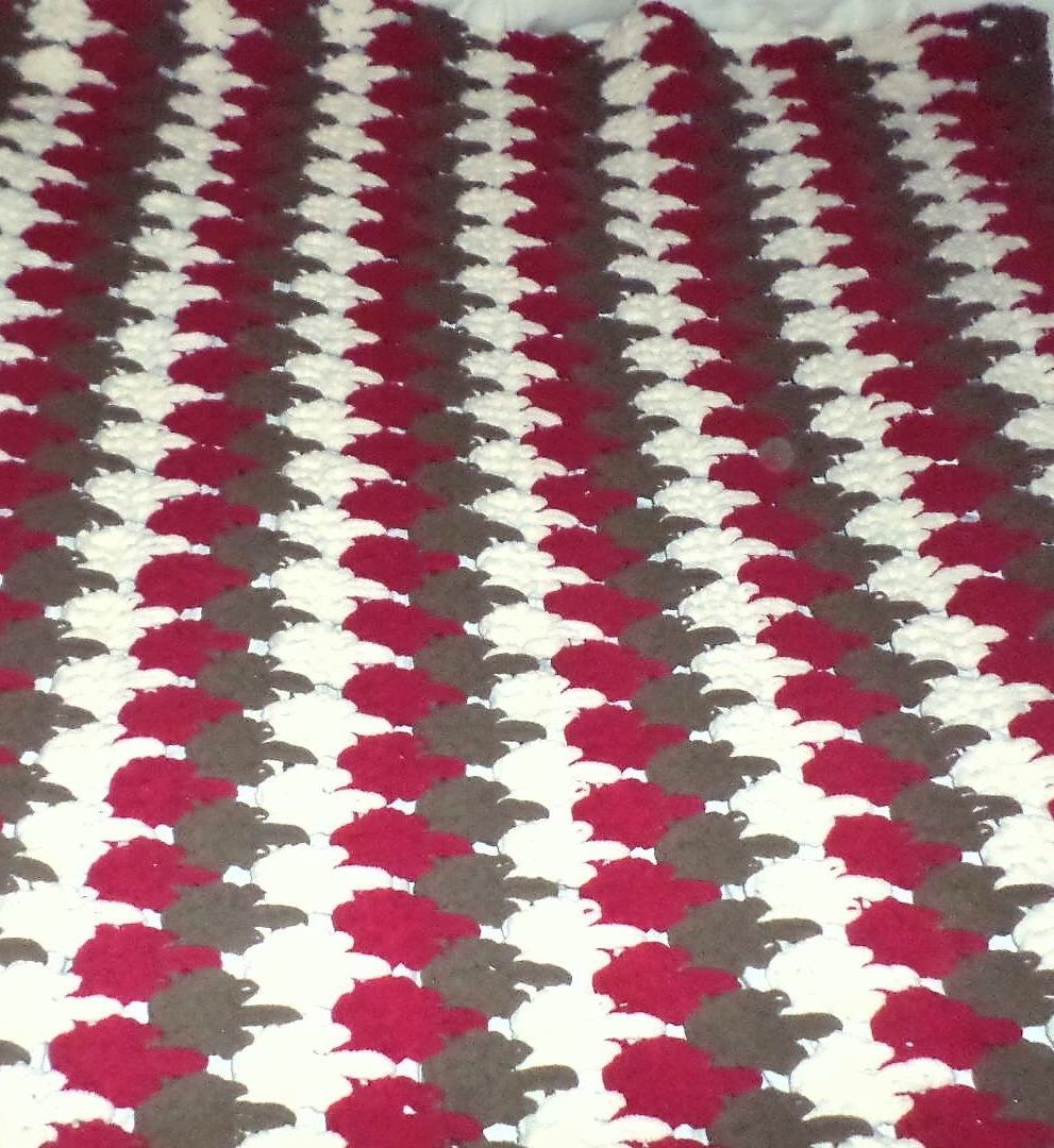 Crochet Larksfoot Throw