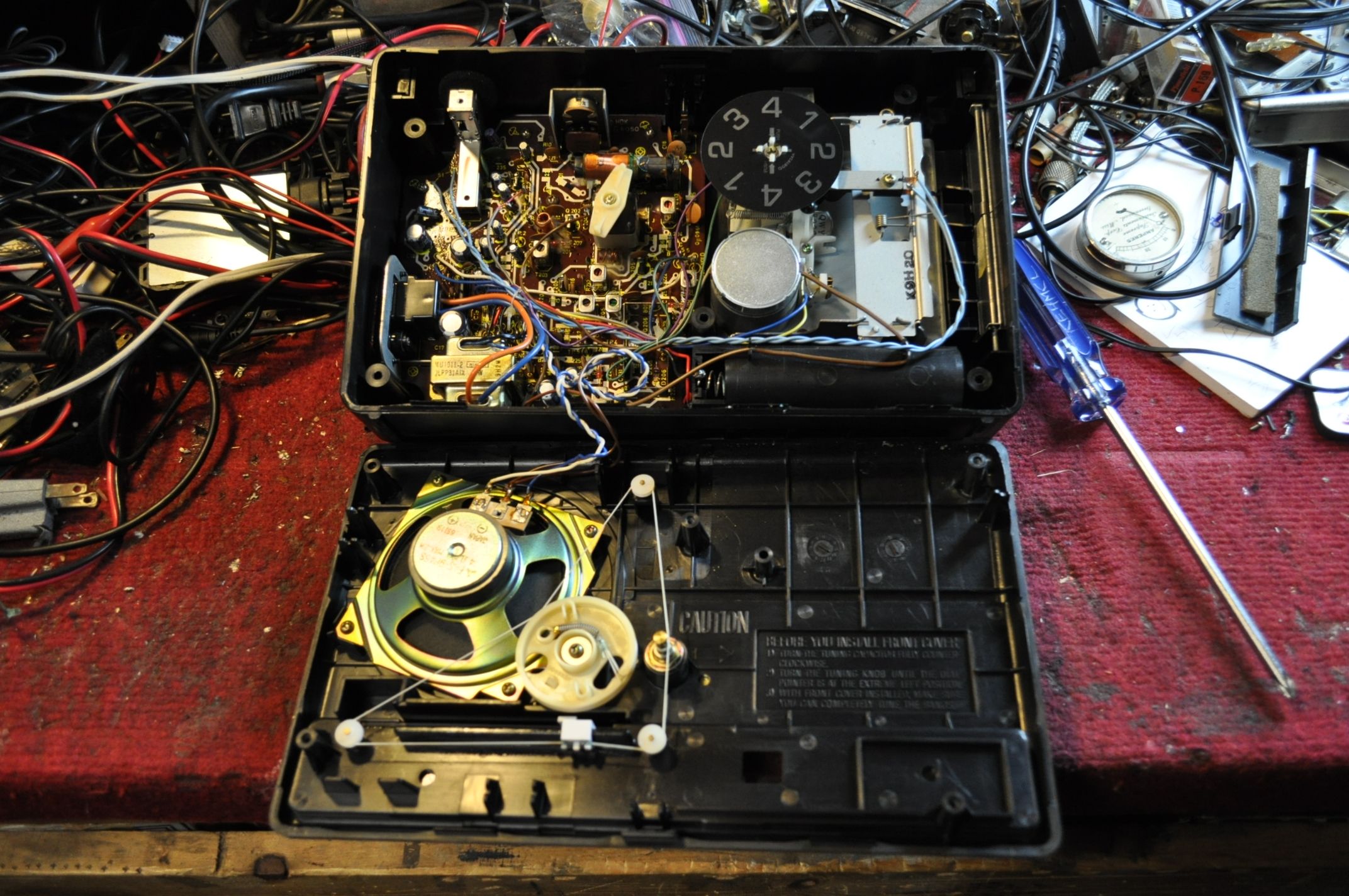 How to Revive a Portable 8Track Tape Player 8 Steps (with Pictures