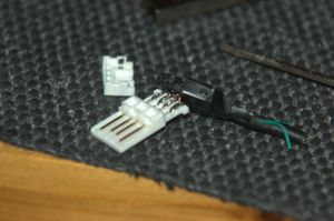 How to Repair a Moulded USB Plug : 4 Steps - Instructables
