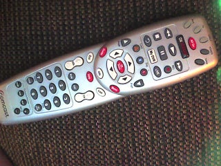How to Program Your Comcast Remote : 5 Steps - Instructables