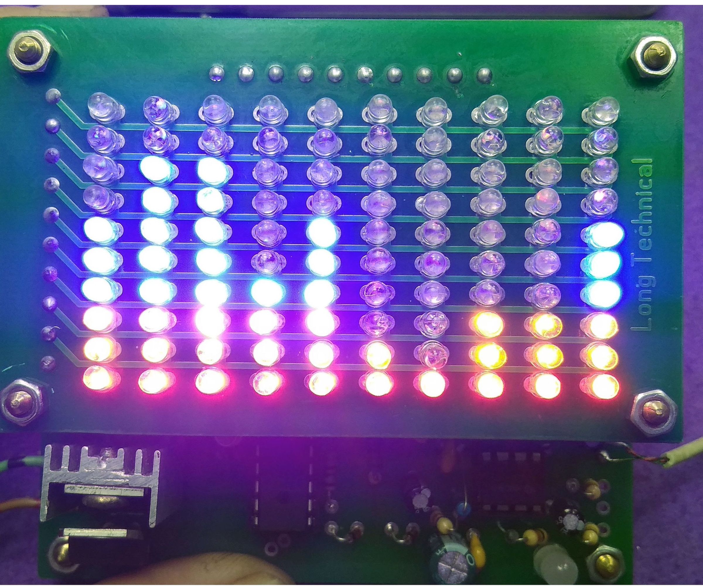 10 Band LED Spectrum Analyzer 20HZ - 20KHZ SCHEMATIC,PCB,CODE